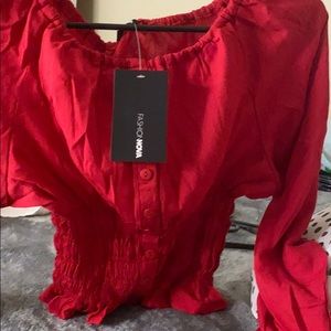Brands new red shoulder top stretchy